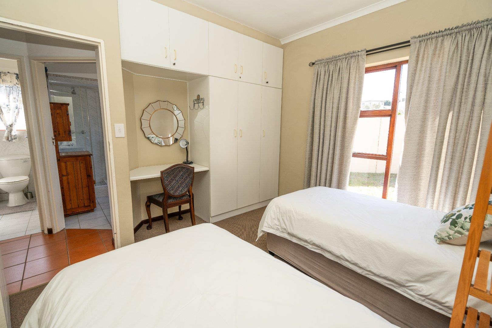 To Let 2 Bedroom Property for Rent in Langebaan Western Cape